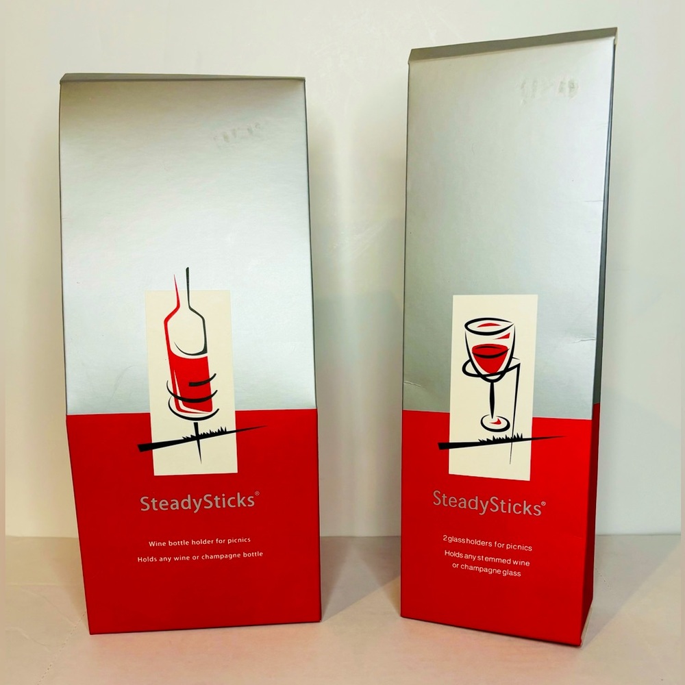 NEW TOVOLO SteadySticks™ Wine Bottle and Set of 2 Glass Holders